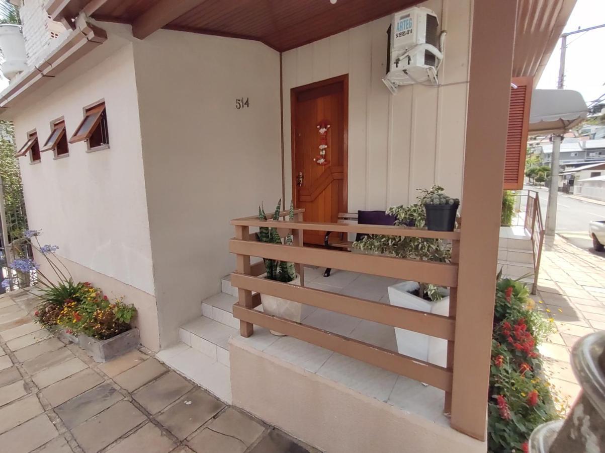 HOSTEL THIANY BENTO GONÇALVES (Brasil) - de R$ 63